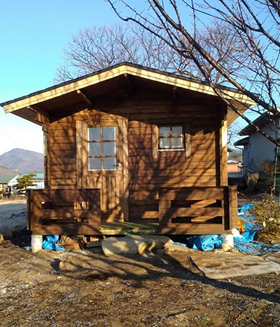 上田・ログハウス.JPG
